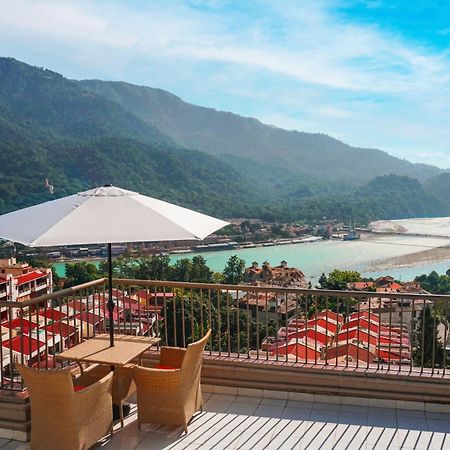 Golden Healing Journeys Homestay Rishikesh Exterior photo